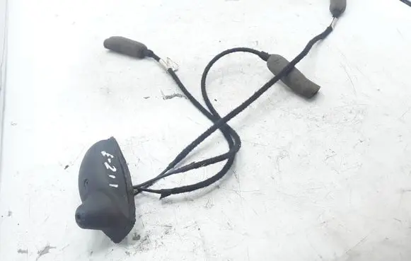 Mercedes-Benz E W211 Aerial GPS antenna 059304