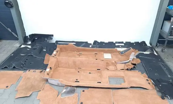 Maserati GranTurismo Front floor carpet liner 