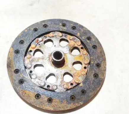 Suzuki Swift I Clutch pressure plate 