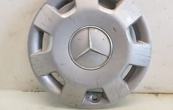 Mercedes-Benz Vito Viano W638 R15 wheel hub/cap/trim A1694000424