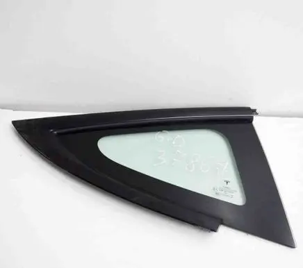 Tesla Model 3 Rear side window 151497901B 43R011570