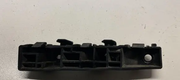 Hyundai ix20 Front bumper mounting bracket 86514-1K000