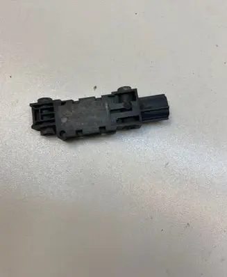 Audi A3 S3 A3 Sportback 8P Airbag deployment crash/impact sensor 8J0959651 970817