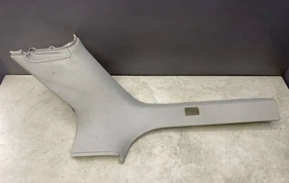 Audi A4 S4 B7 8E 8H (D)pillar trim (top) 8E9867246B