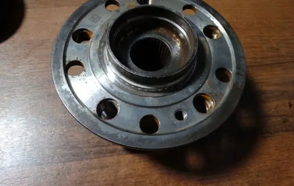 Mercedes-Benz E W213 Front wheel ball bearing 