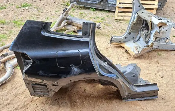 Rear quarter panel