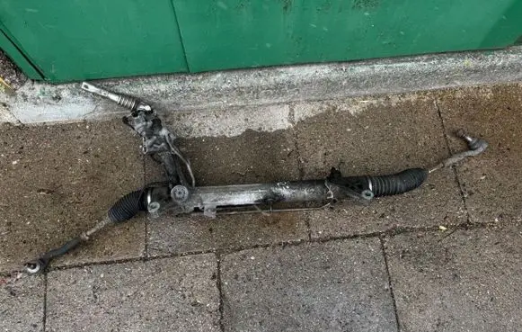 BMW 7 F01 F02 F03 F04 Steering rack 7853501386 02713435 0472251