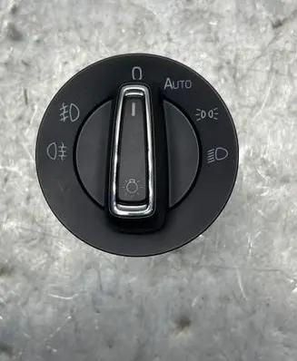 Skoda Superb B8 (3V) Light switch 3V0941431 09573224
