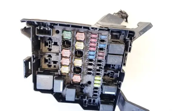 Ford Fiesta Fuse box set 8v5114b144ba