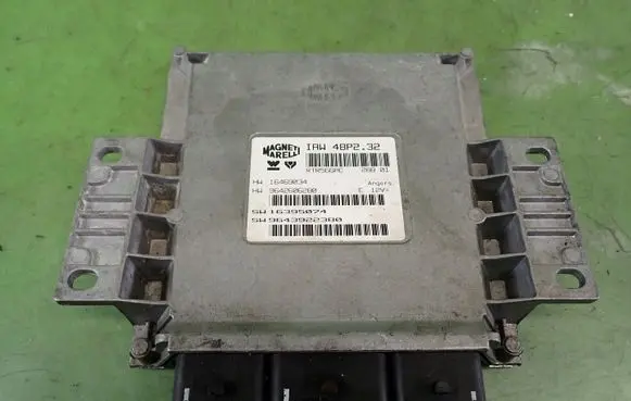 Citroen C5 Engine control unit/module ECU