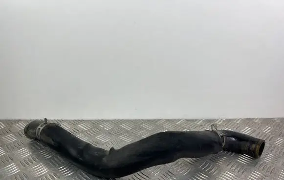 KIA Sorento Engine coolant pipe/hose