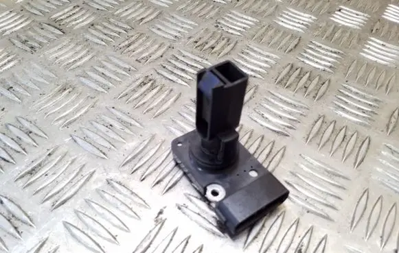 Toyota RAV 4 (XA20) Mass air flow meter AFH70M23