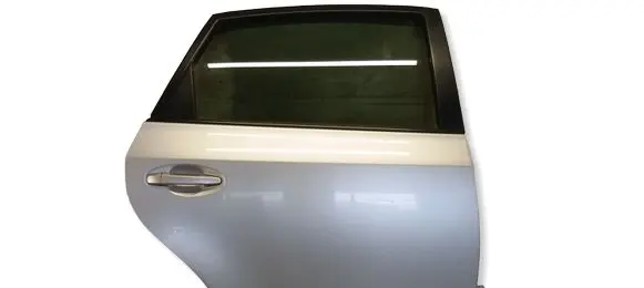 Toyota Prius+ (ZVW40) Rear door 6700347180