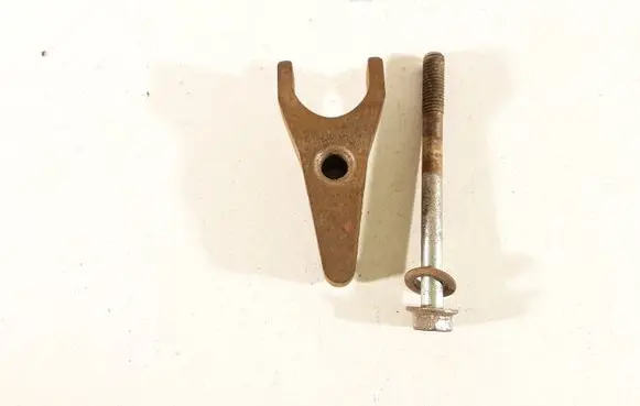 Toyota Verso Fuel Injector clamp holder
