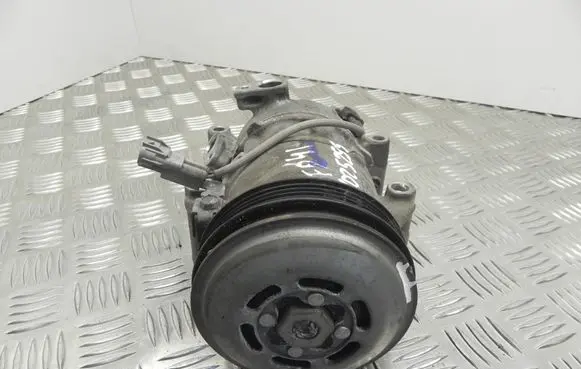 Toyota Yaris Air conditioning (A/C) compressor (pump) 4472502500