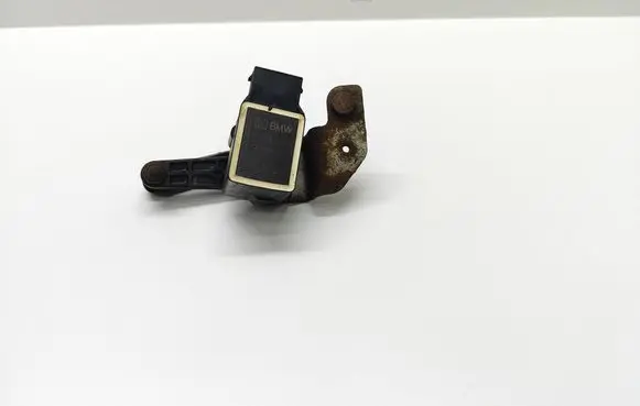 BMW 5 E60 E61 Rear air suspension level height sensor 6752797 675279701 37146752797