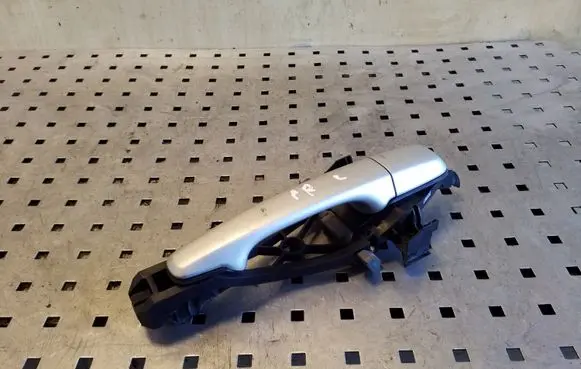 Volvo XC70 Front door exterior handle 30784202