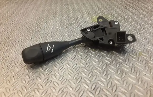 Mercedes-Benz CLK A209 C209 Steering wheel adjustment handle/lever A0085453522 0085453522