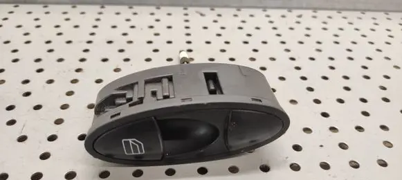 Mercedes-Benz E W211 Electric window control switch A2118203210 SWF501886 2770516Q03