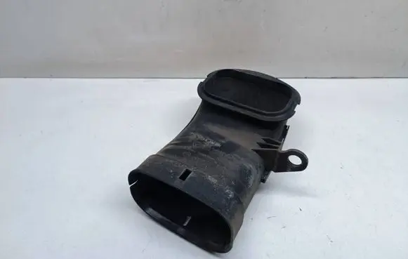 BMW X3 F25 Turbo air intake inlet pipe/hose 7601869 13717601869