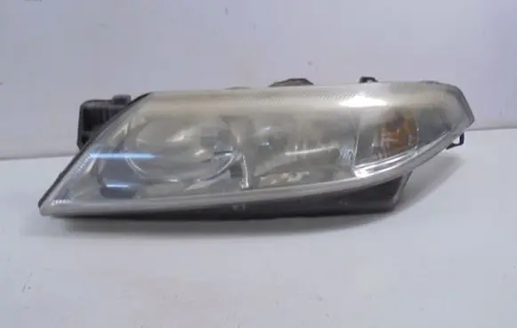 Renault Laguna II Headlight/headlamp 8200002845