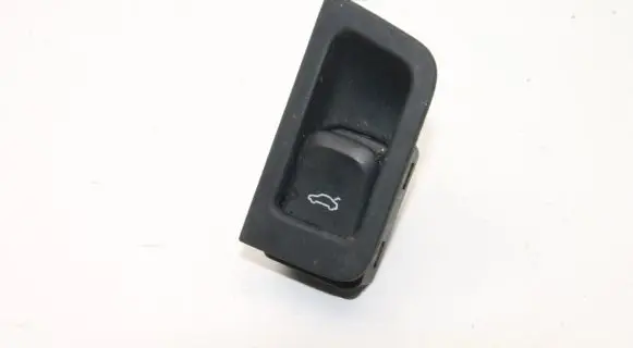 Audi A7 S7 4G Tailgate/boot open switch button 4G8959830