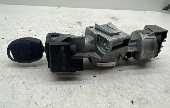 Ford Mondeo MK IV Ignition lock 3M513F880AD 6E5T15607BA