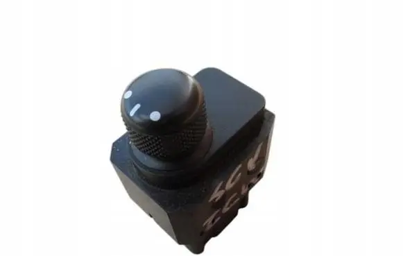 Suzuki Vitara (LY) Wing mirror switch