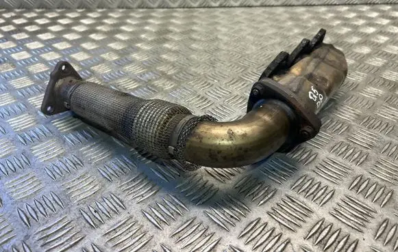 Audi Q5 SQ5 8R Exhaust manifold 059253034L