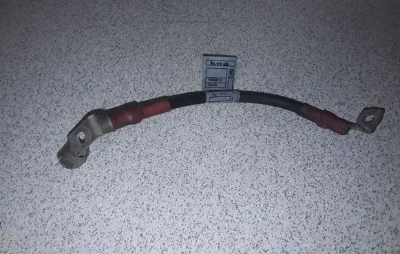 BMW 5 E39 Positive cable (battery) 2247665 2247666