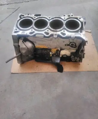 Mazda 6 Engine block SH1