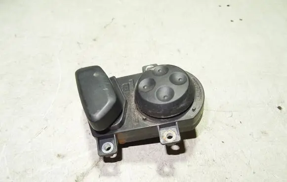 Volkswagen PASSAT B7 Seat control switch 3C0959778