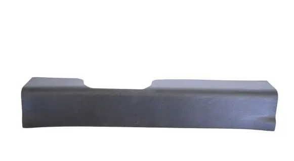 Front sill trim cover