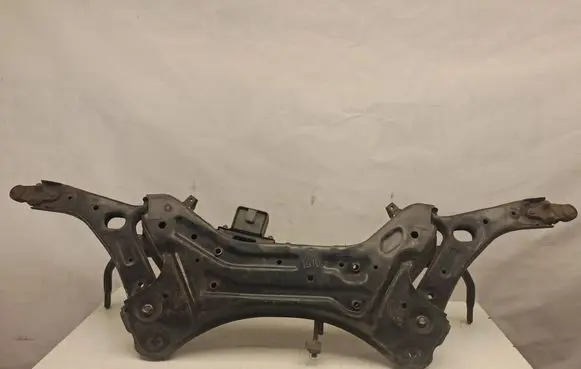 KIA Sportage Front subframe 624012Y630 26092015C267 FL04748