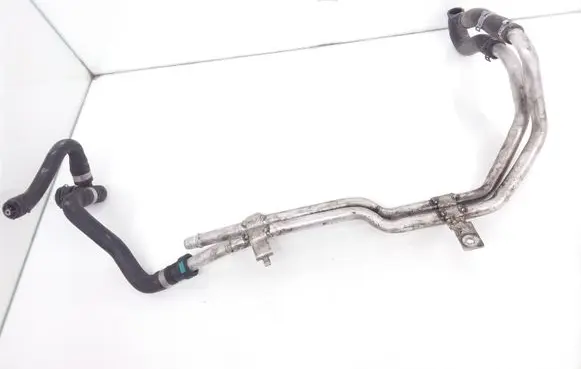 Jaguar XF X250 Engine coolant pipe/hose 8X2318K580BB