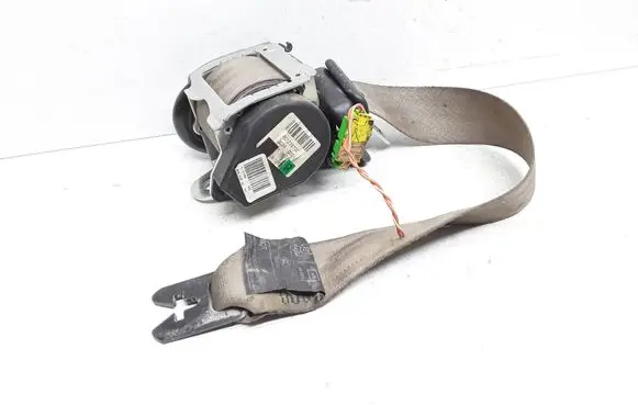 Volvo XC90 Rear seatbelt 601239700 6841741 606053233