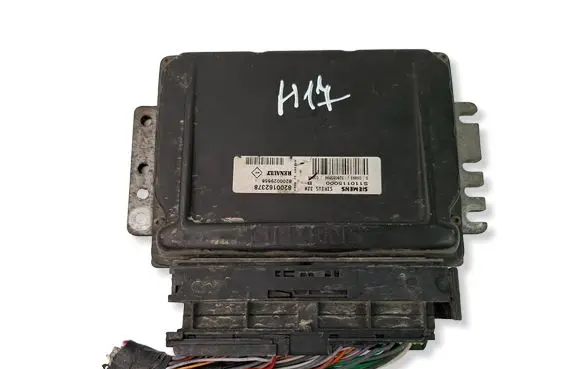 Renault Clio II Engine control unit/module 8200162378 8200029658 S110115000