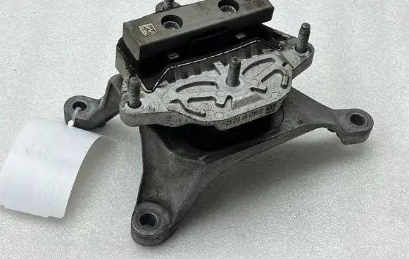 Audi A6 S6 C8 4K Gearbox mount 8W0399156