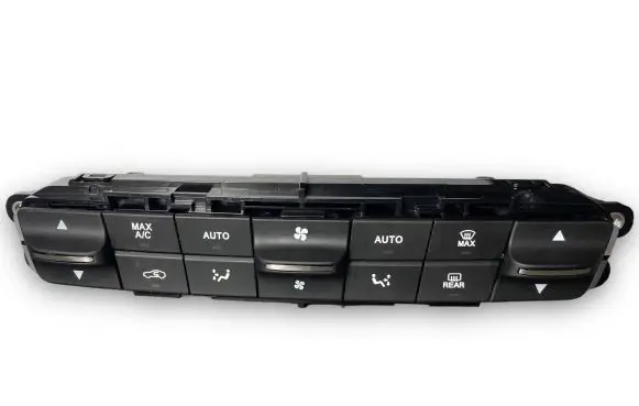 Maserati Levante Head unit multimedia control 670126323