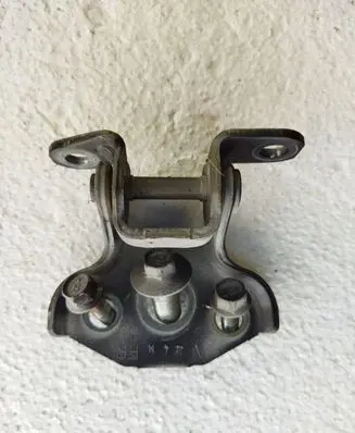 Front door lower hinge