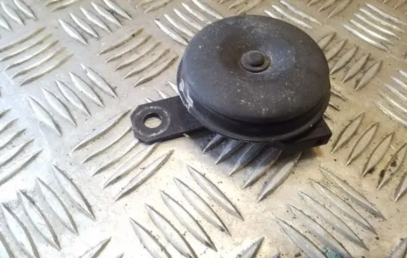 Toyota Avensis Verso Horn signal