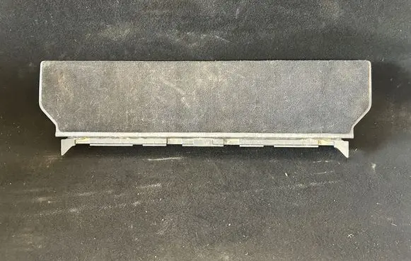 Land Rover Discovery 3 - LR3 Trunk/boot floor carpet liner Ebz500011