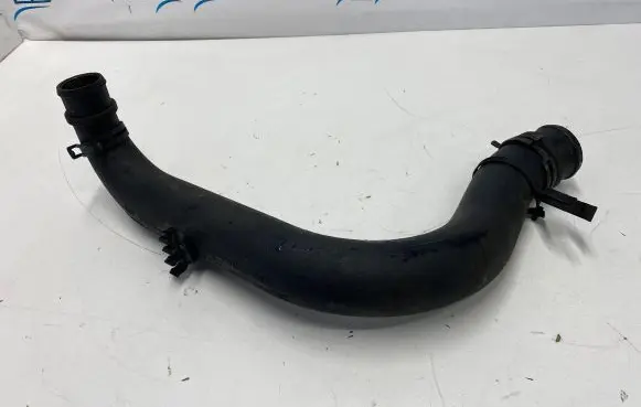 Ford Galaxy Intercooler hose/pipe 7M0145958F 95VW10C352