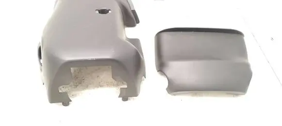 Steering wheel column trim