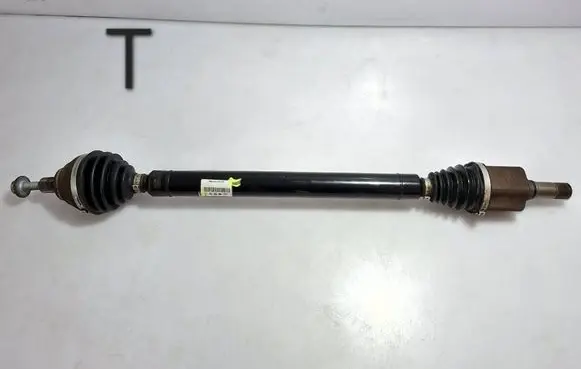 Volkswagen PASSAT B8 Front driveshaft 3Q0407272CE