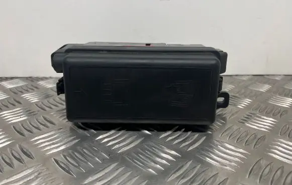 Mini One - Cooper Coupe R56 Fuse box set 9213372