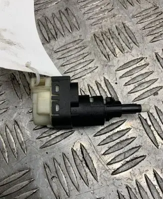 Volkswagen Golf V Brake pedal sensor switch 1K2945511
