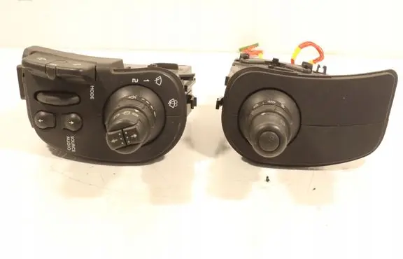 Renault Kangoo II Light switch 8201590638