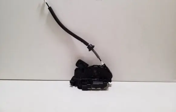 Audi A1 Front door lock 5TC837016D