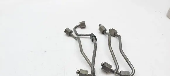 Mercedes-Benz C W204 Fuel injector supply line/pipe